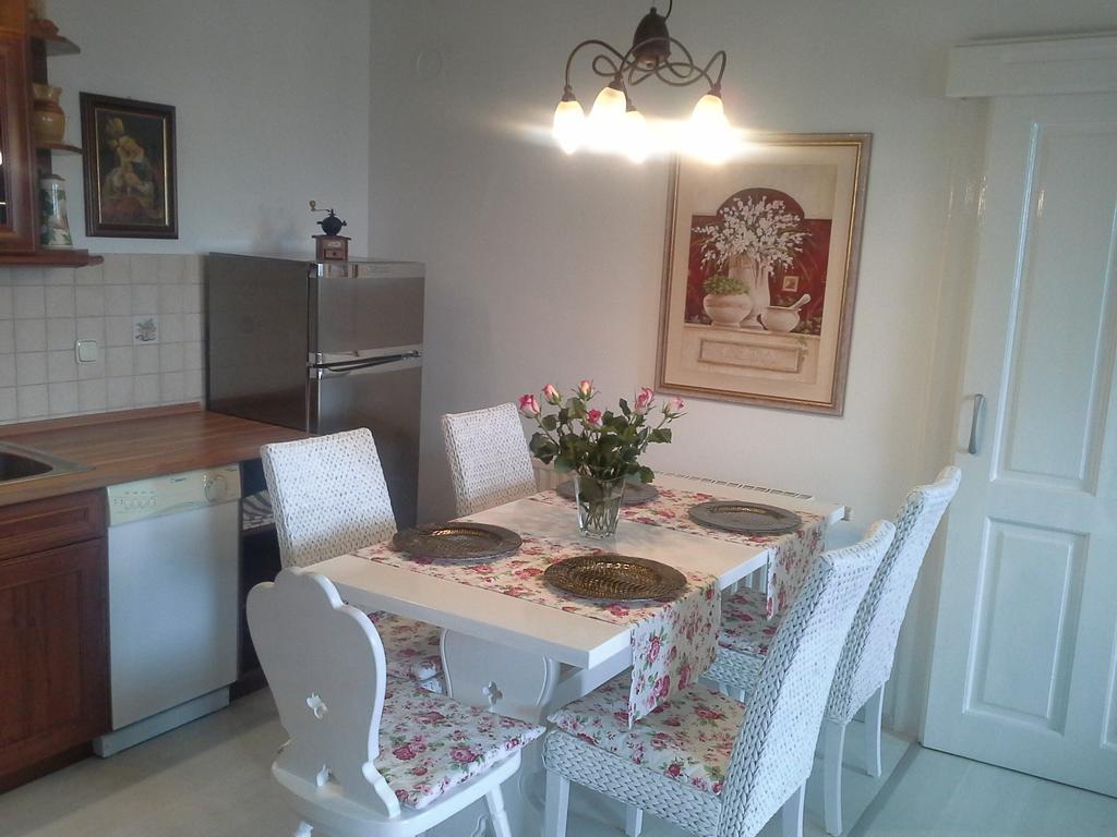 Lidija Apartment *